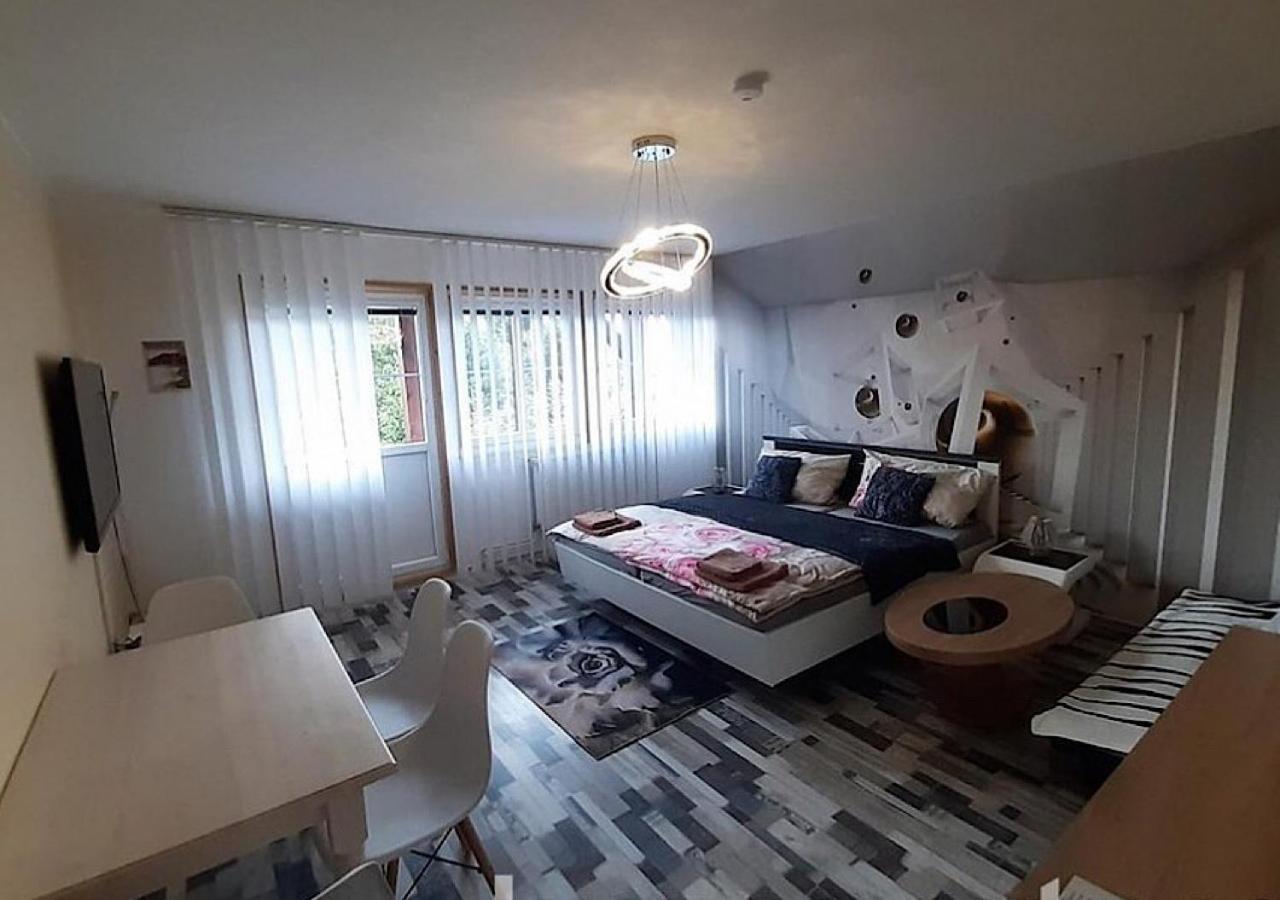 Hotel Lipno Pearl Lipno nad Vltavou Zewnętrze zdjęcie